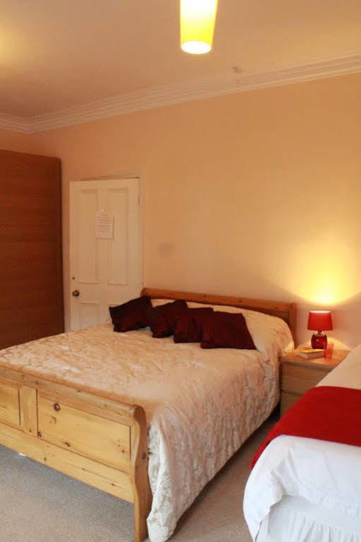 Woodland Guesthouse Дарлингтон Экстерьер фото